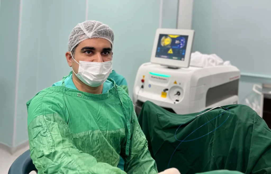 Prostat adenoması nədir? Səbəblər, əlamətlər və müalicəsi